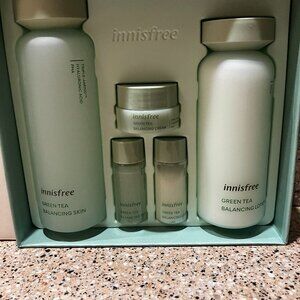 Innisfree Green Tea Balancing Skincare Set!!! NEW